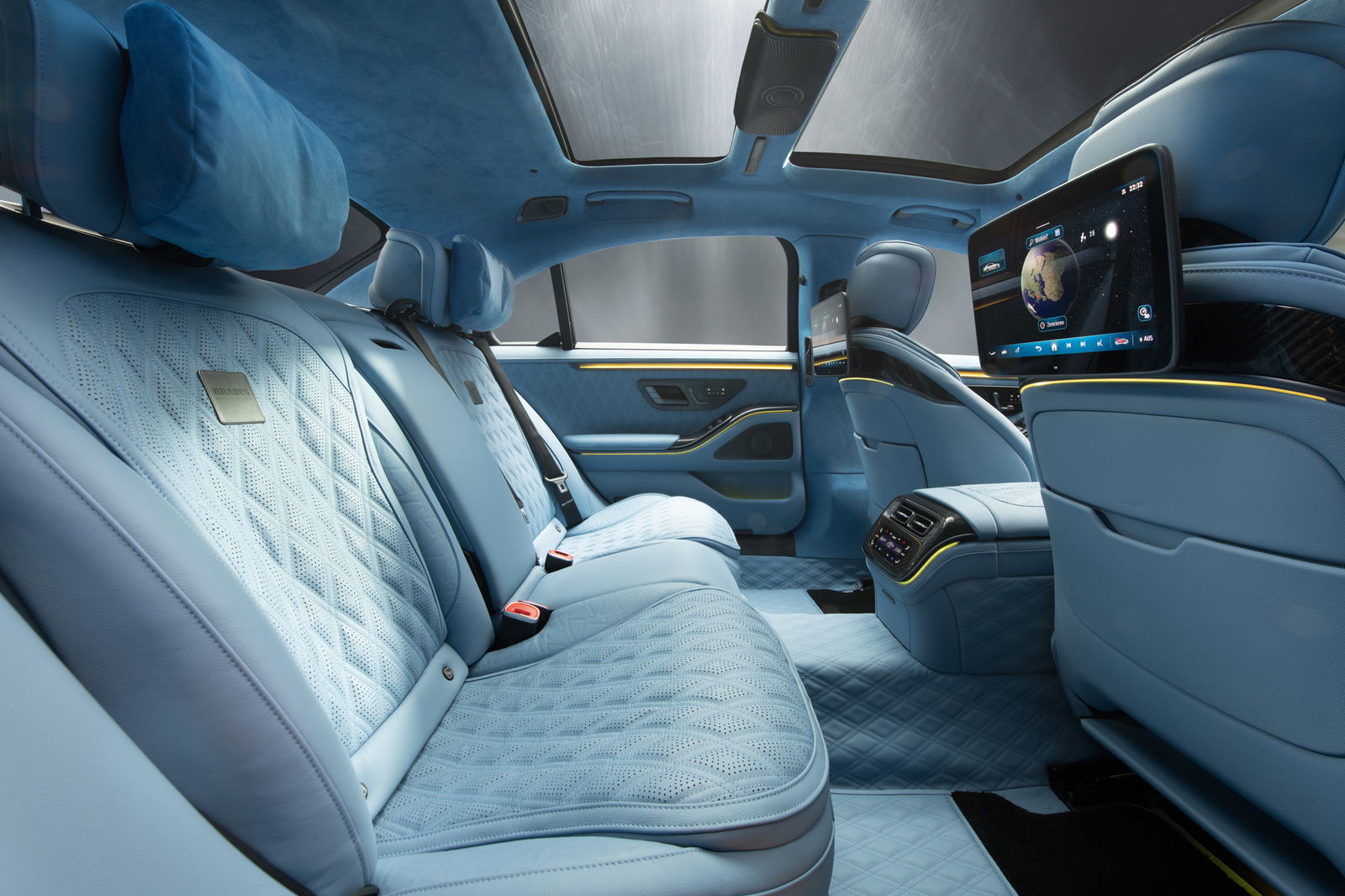 Brabus 930 - interior